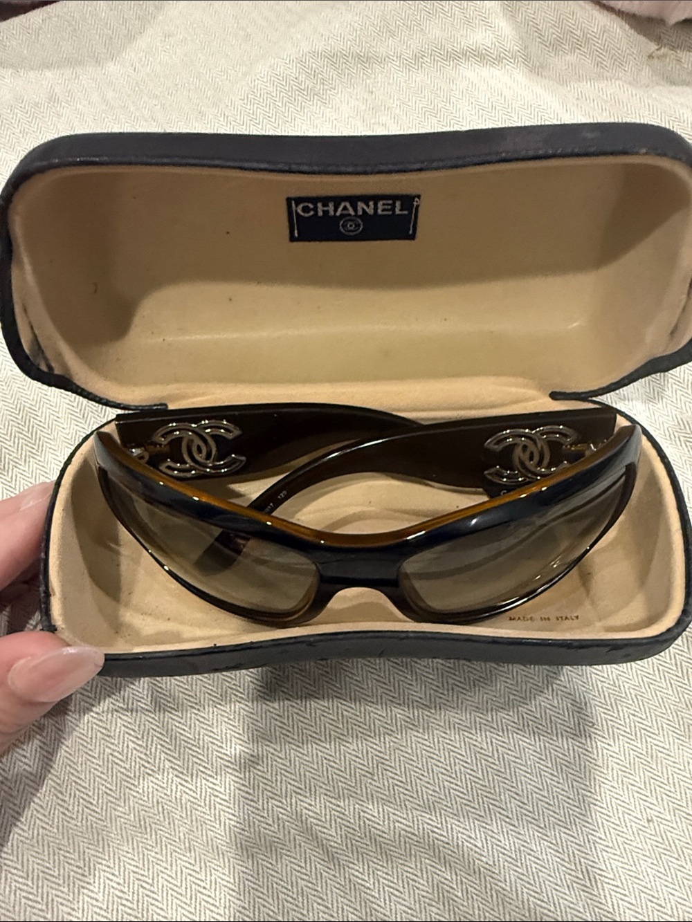 CHANEL Brown Black Tortoiseshell CC Logo Wrap Sunglasses